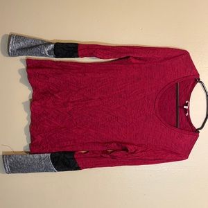 Buckle (BKE) Long Sleeve Lightweight Shirt. Size Large. Never worn. No tags.